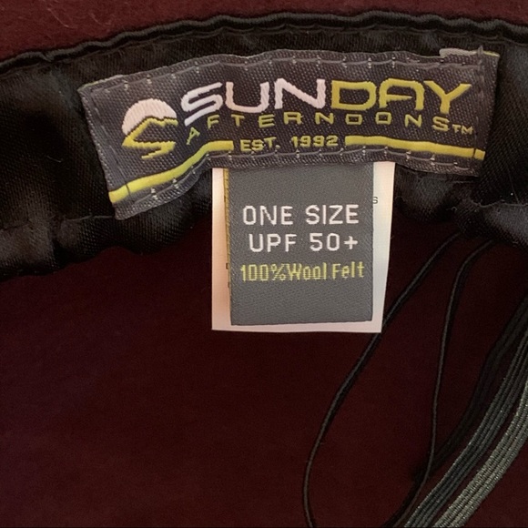 Sunday Afternoons‎ Maroon Wool Felt Cloche Hat - Picture 7 of 13